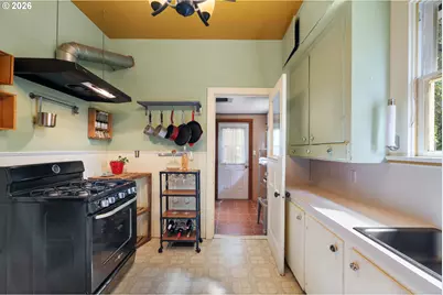 6821 SE Brehaut St, Milwaukie, OR 97222 - Photo 26