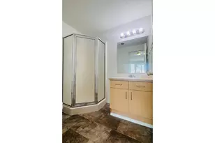 9615 SE Center Ct, Portland, OR 97266 - Photo 20