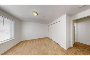 9615 SE Center Ct, Portland, OR 97266 - Photo 12