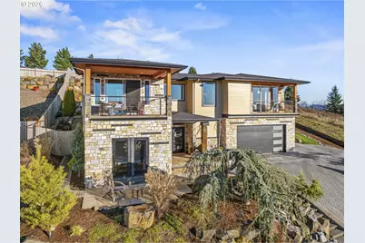 257 Curtis Dr, Longview, WA 98632 - Photo 2