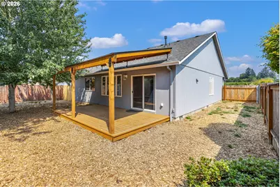 16822 SE Equestrian Way, Portland, OR 97236 - Photo 36