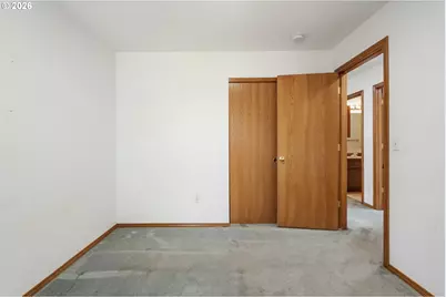 16822 SE Equestrian Way, Portland, OR 97236 - Photo 34