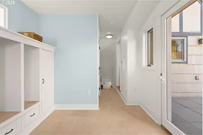 6826 SW 10th Ave, Portland, OR 97219 - Photo 30
