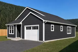 101 Magnolia Ln, Garibaldi, OR 97118 - Photo 2