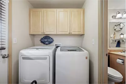 32968 Camas Swale Rd, Creswell, OR 97426 - Photo 14