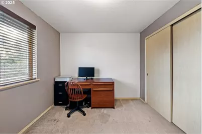 32968 Camas Swale Rd, Creswell, OR 97426 - Photo 24