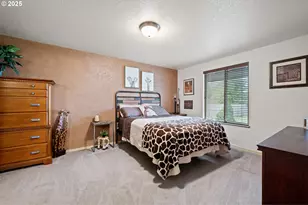 32968 Camas Swale Rd, Creswell, OR 97426 - Photo 18