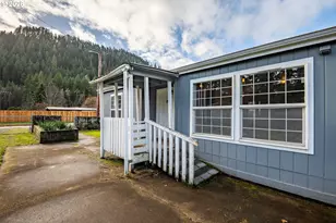 47757 Fairy Glen Dr, Oakridge, OR 97463 - Photo 18