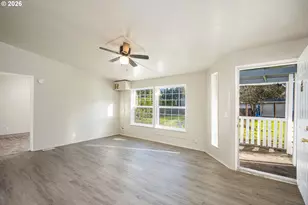 47757 Fairy Glen Dr, Oakridge, OR 97463 - Photo 6