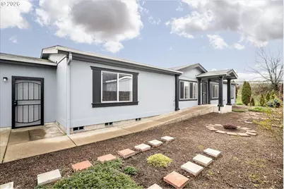 2569 Maia Loop, Springfield, OR 97477 - Photo 2