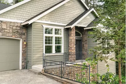 930 SW Skyline Blvd, Portland, OR 97221 - Photo 2