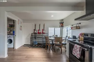 130 S 7th St, Lakeside, OR 97449 - Photo 10