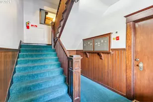 2058 NW Flanders St, Portland, OR 97209 - Photo 22