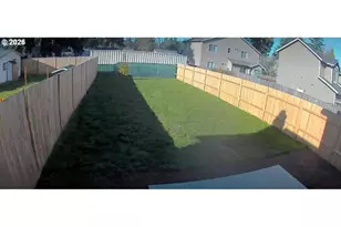 12451 SE Harold St, Portland, OR 97236 - Photo 4