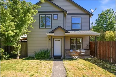 9442 N Macrum Ave, Portland, OR 97203 - Photo 2