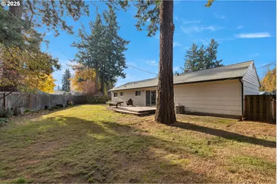 330 NE 190th Ave, Portland, OR 97230 - Photo 22