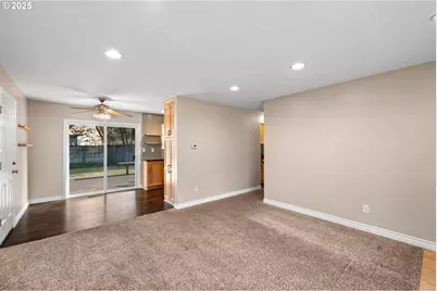 330 NE 190th Ave, Portland, OR 97230 - Photo 4