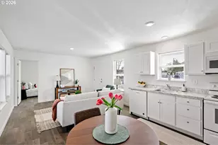 1085 W 1st Ave, Junction City, OR 97448 - Photo 10