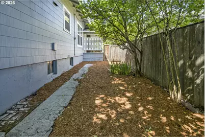 3044 SE 9th Ave, Portland, OR 97202 - Photo 24