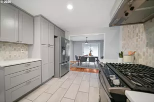 2021 NE 144th Ave, Portland, OR 97230 - Photo 12