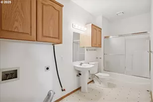 21470 SW Eagle Point Rd, McMinnville, OR 97128 - Photo 32