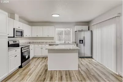 7642 SW 205th Ter, Beaverton, OR 97007 - Photo 12