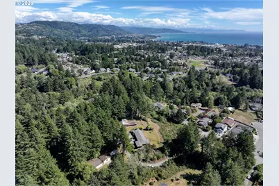 96951 Hampton Rd, Brookings, OR 97415 - Photo 2