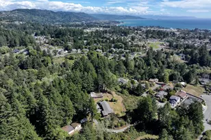 96951 Hampton Rd, Brookings, OR 97415 - Photo 2