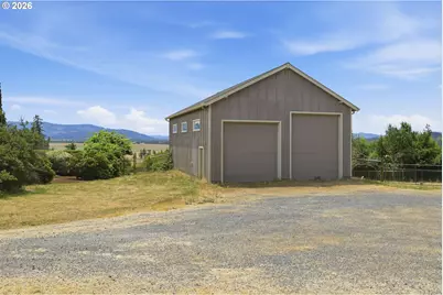 35512 Sunnyhill Ln, Pleasant Hill, OR 97455 - Photo 36