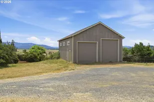 35512 Sunnyhill Ln, Pleasant Hill, OR 97455 - Photo 36