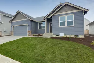 2139 E Otter Loop, La Center, WA 98629 - Photo 2