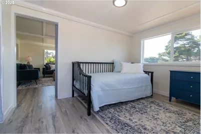 4589 Meares St, Florence, OR 97439 - Photo 4