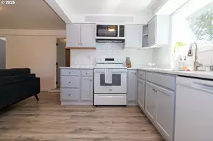 4589 Meares St, Florence, OR 97439 - Photo 32