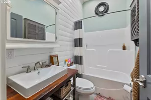 235 Melrose Terrace Ln, Roseburg, OR 97471 - Photo 28