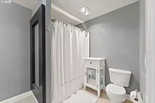 235 Melrose Terrace Ln, Roseburg, OR 97471 - Photo 18