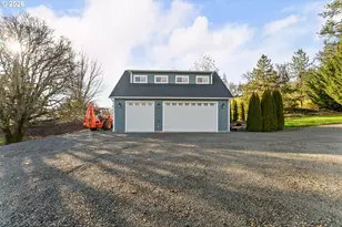 235 Melrose Terrace Ln, Roseburg, OR 97471 - Photo 38