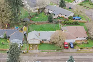 1360 Sunset Ln, Sweet Home, OR 97386 - Photo 24