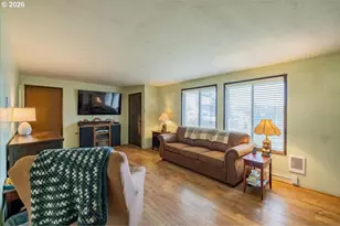 1360 Sunset Ln, Sweet Home, OR 97386 - Photo 4