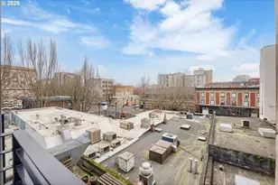 300 NW 8th Ave, Portland, OR 97209 - Photo 12