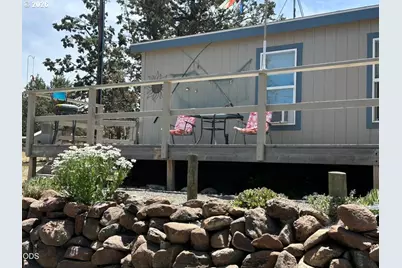 7872 SE Thompson Ct, Prineville, OR 97754 - Photo 1