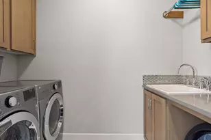 38323 Juniper St, Sandy, OR 97055 - Photo 36