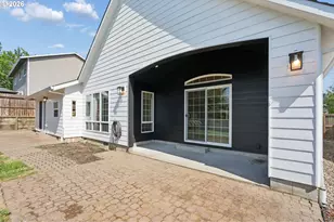 2446 SW Barbara St, McMinnville, OR 97128 - Photo 32