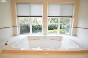 1356 SE Laurel Ct, Roseburg, OR 97470 - Photo 22