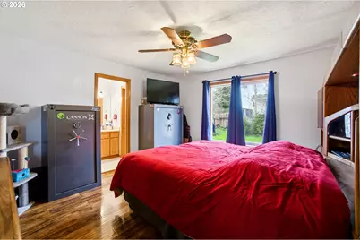 768 NE Main St, Willamina, OR 97396 - Photo 16