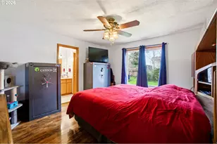 768 NE Main St, Willamina, OR 97396 - Photo 16