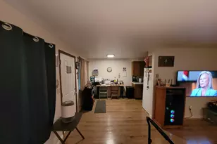 412 NW 8th St, Pendleton, OR 97801 - Photo 2