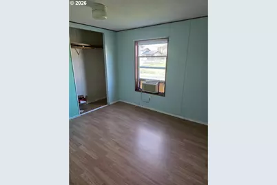 463 SE Gregory Dr, Winston, OR 97496 - Photo 12