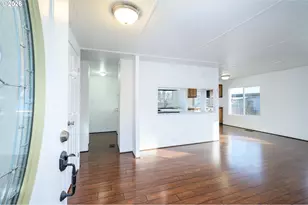 500 N Gilwood St, Carlton, OR 97111 - Photo 2