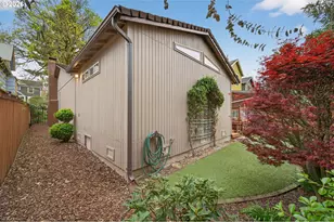 5615 SE Oak St, Portland, OR 97215 - Photo 42