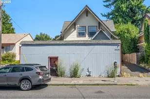 3403 NE Broadway St, Portland, OR 97232 - Photo 2
